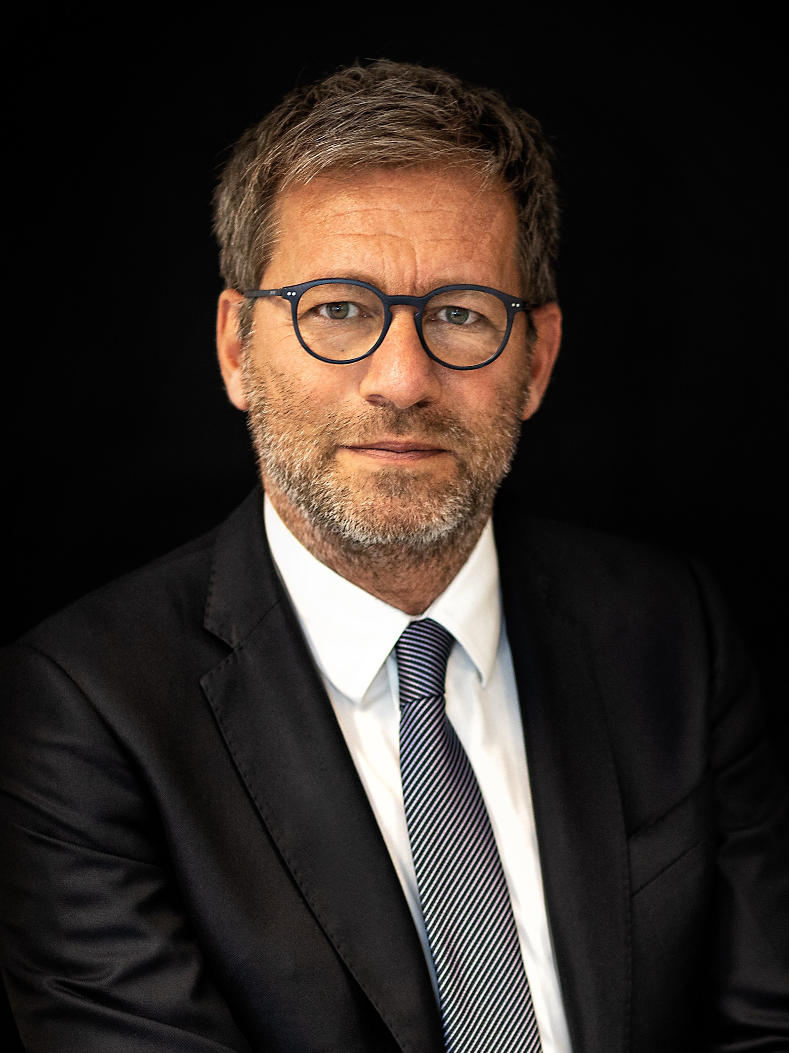 Giuseppe Marsocci sucede Giorgio Armani na direção do grupo e promete manter legado