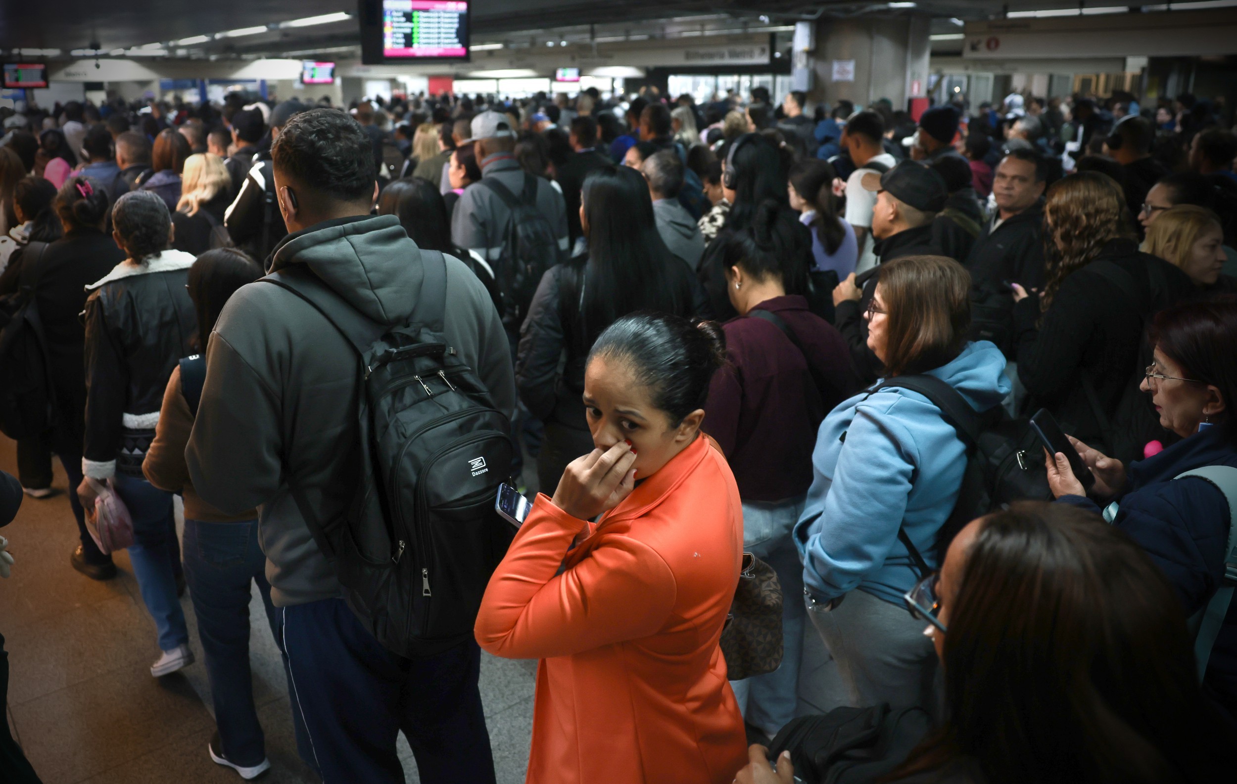 Greve de trens em São Paulo chega ao fim após governo prometer manter empregos dos ferroviários - QTU Questões do Universo