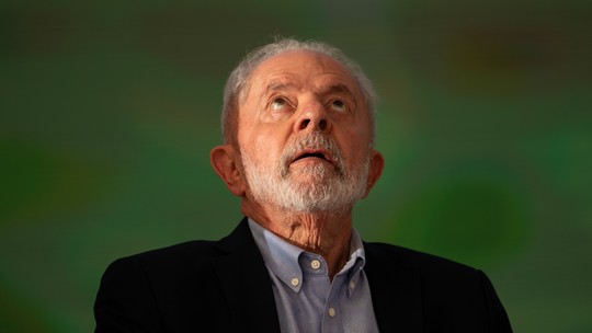 Pesquisa CNT: 13% dos que deixaram de aprovar gestão Lula citam desemprego e preços altos