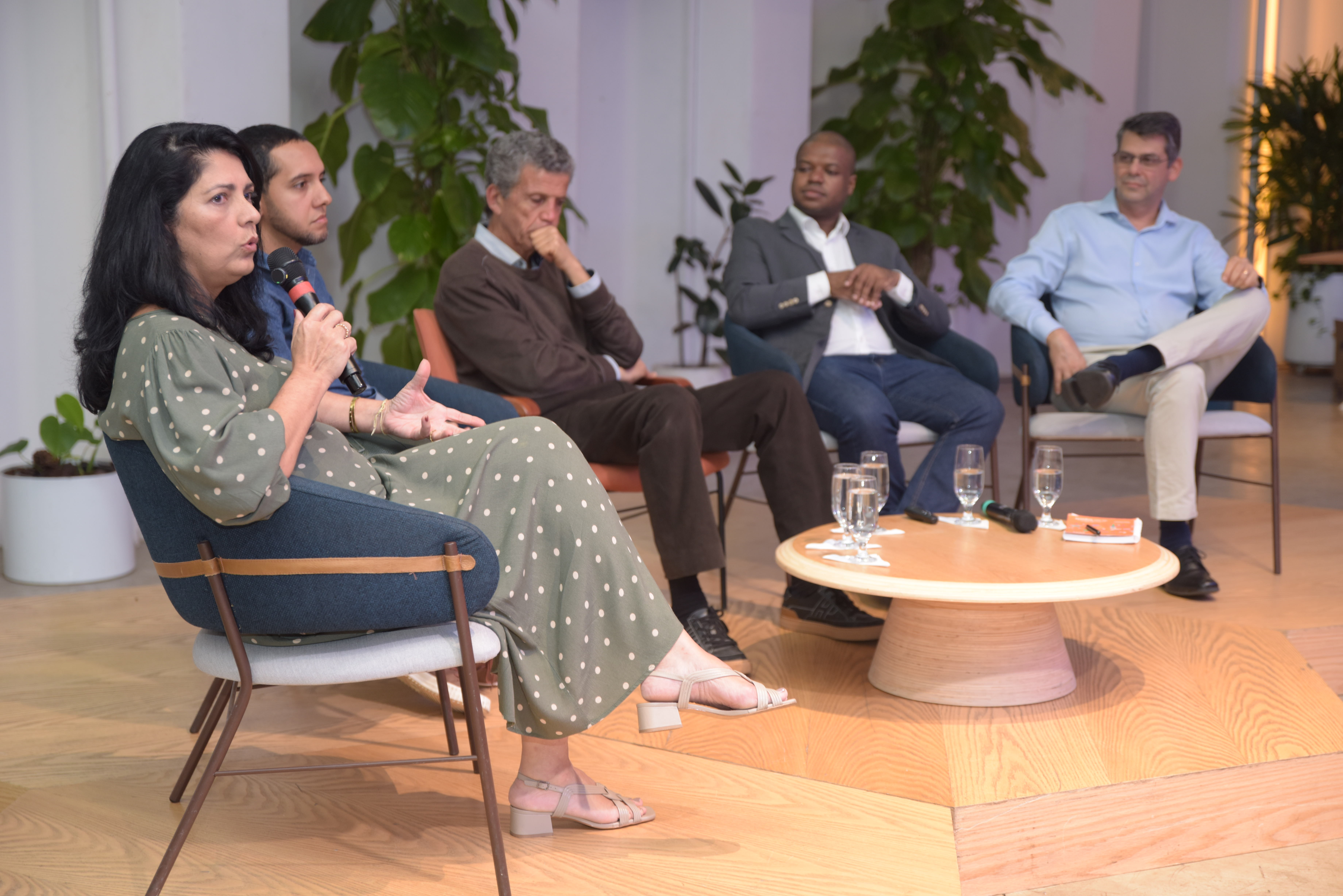 Especialistas debatem o futuro do desenvolvimento ecônomico do Rio