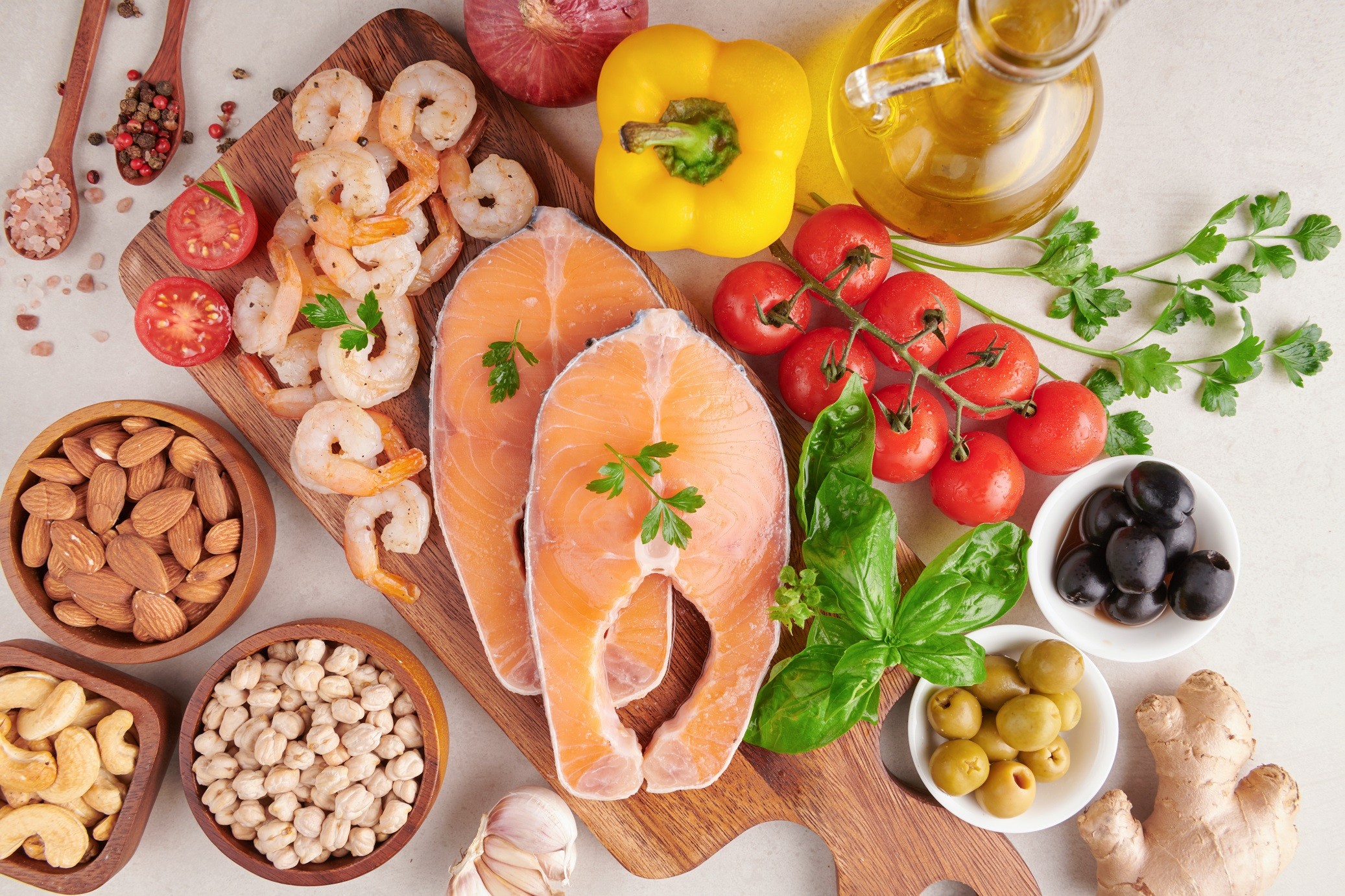 Dieta mediterrânea pode compensar o risco genético de Alzheimer