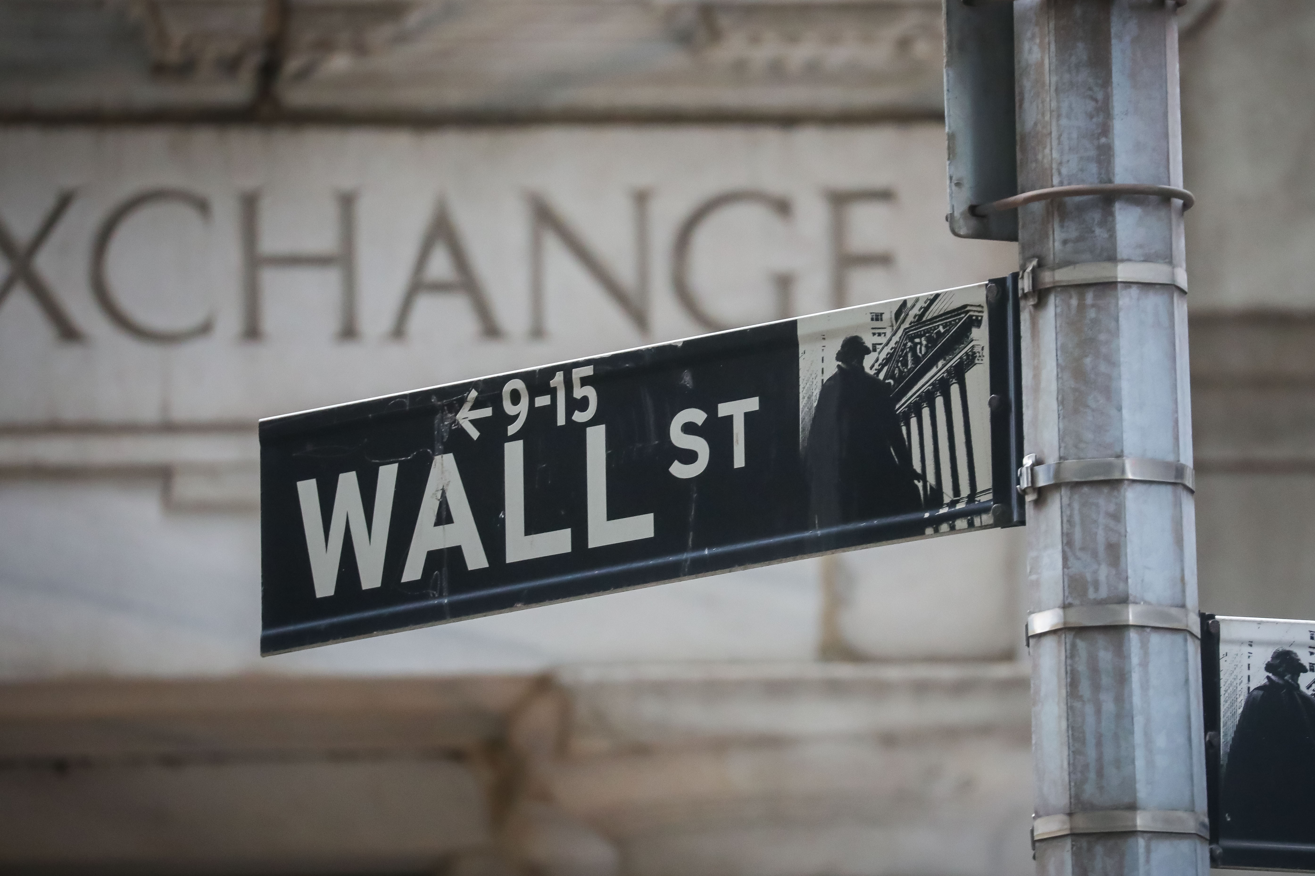 Bolsas de NY fecham mistas com alívio geopolítico e balanços no radar