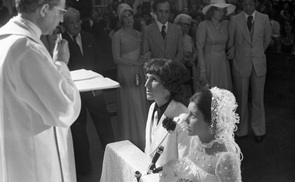 Casamento de Zico com Sandra, em dezembro de 1975 — Foto: Paulo Moreira/Agência O GLOBO