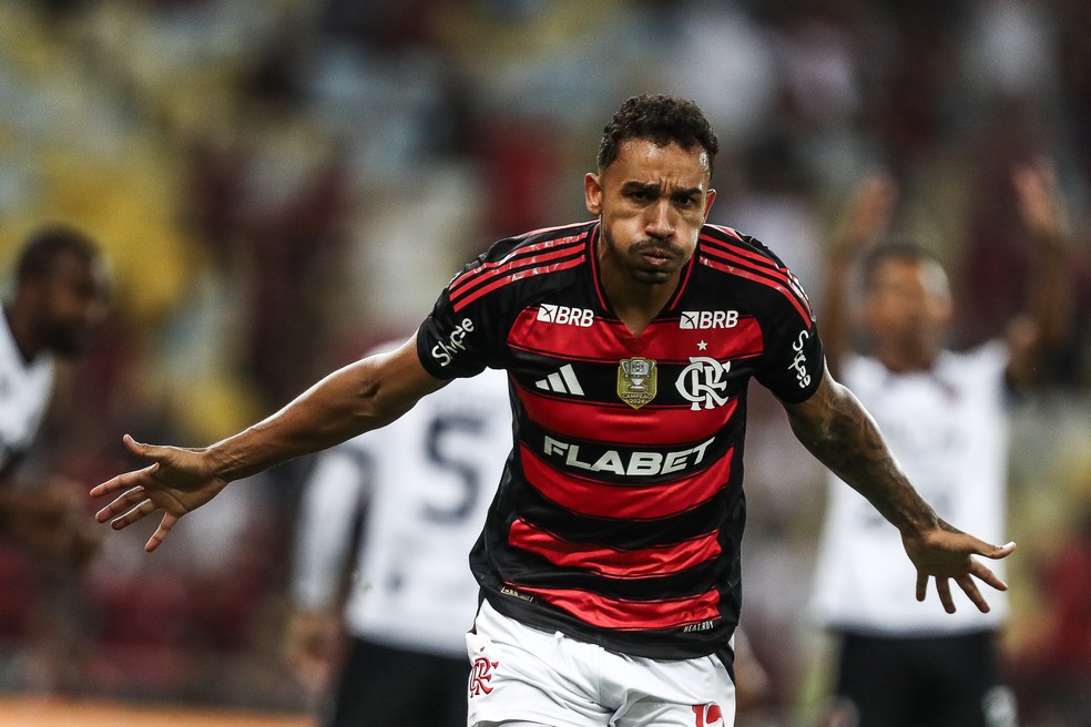 Danilo abriu placar com apenas três minutos em Botafogo-PB — Foto: Gilvan de Souza/Flamengo