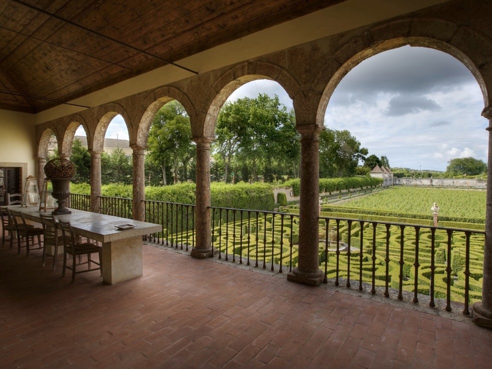 Quinta da Bacalhôa, em Portugal, cenário da novela 'Travessia' — Foto: Reprodução