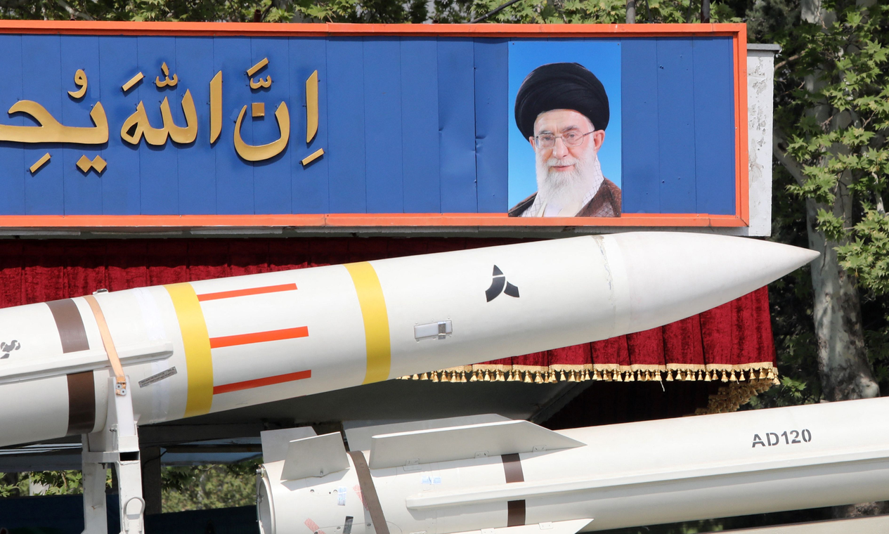 Não há plano de retaliação imediata contra Israel, diz alto funcionário iraniano 