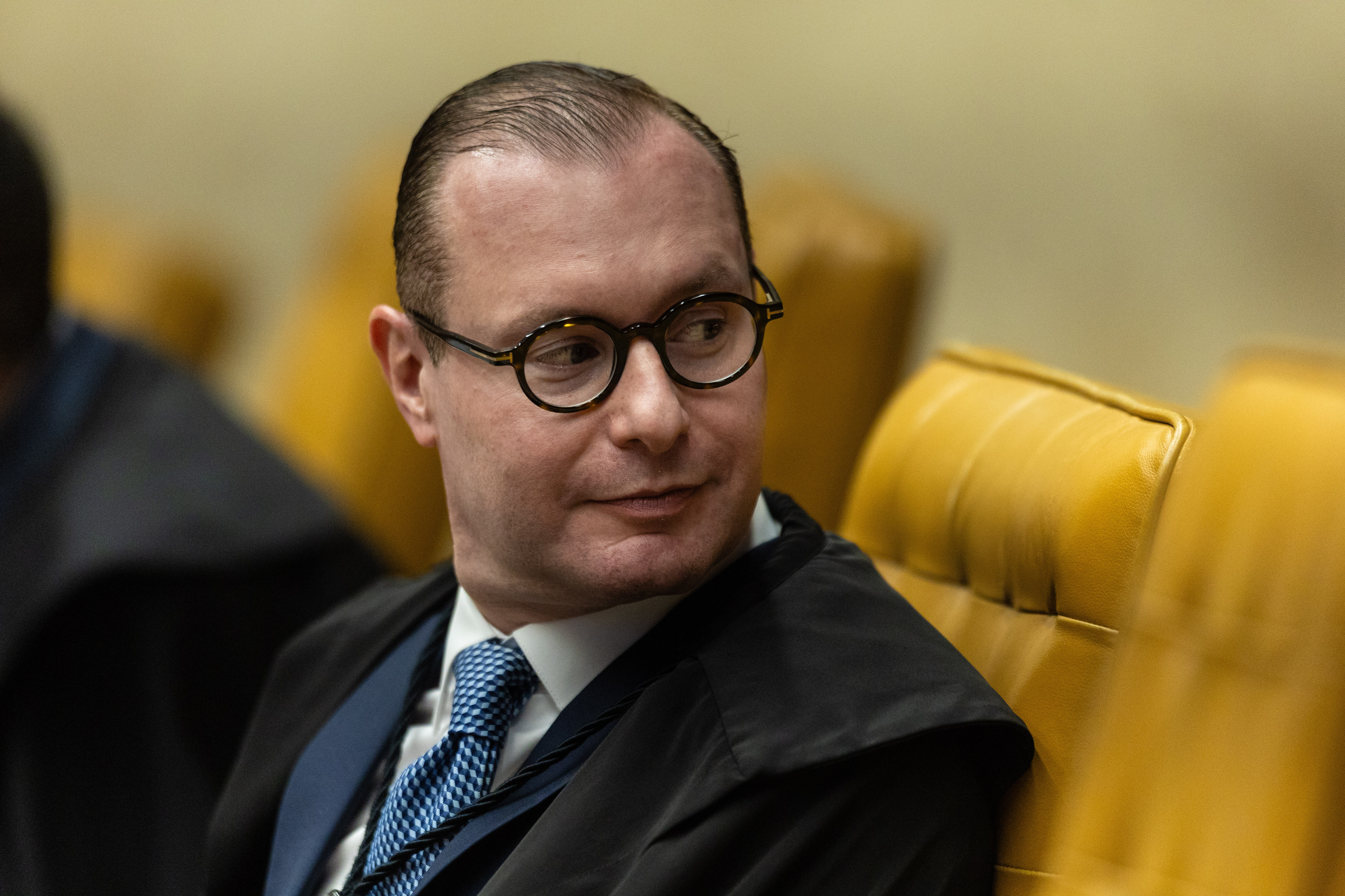 Decisão de Zanin revolta ministros do TSE: ‘Nunca viu uma urna ao vivo’