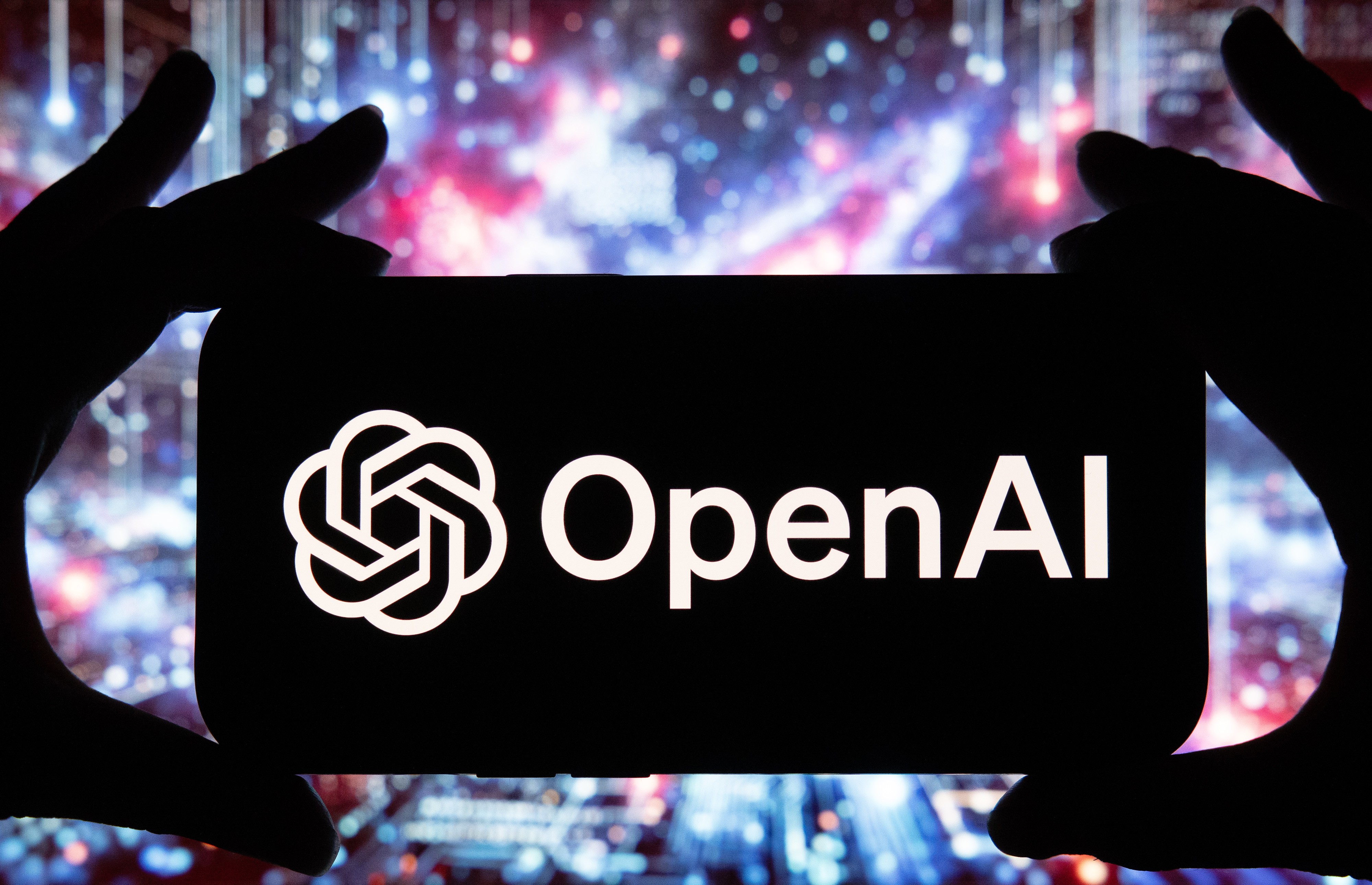 OpenAI decide investir na mídia e compra podcast de tecnologia
