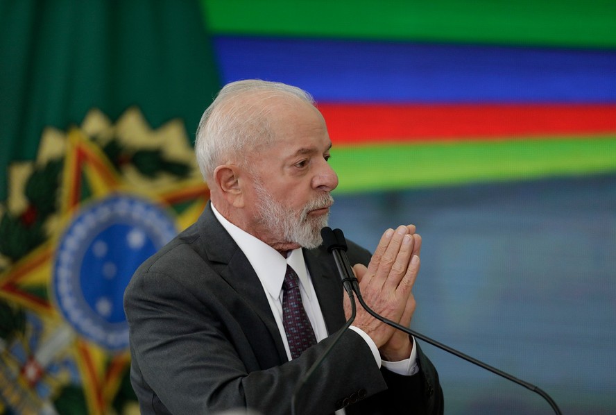 'Além de não ter graça, normaliza tragédia', diz Anistia após piada de ...