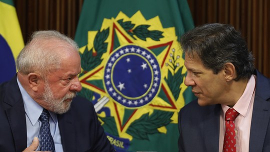 Equipe de Haddad elabora regras para restringir Shein e Shopee, apesar do recuo de Lula