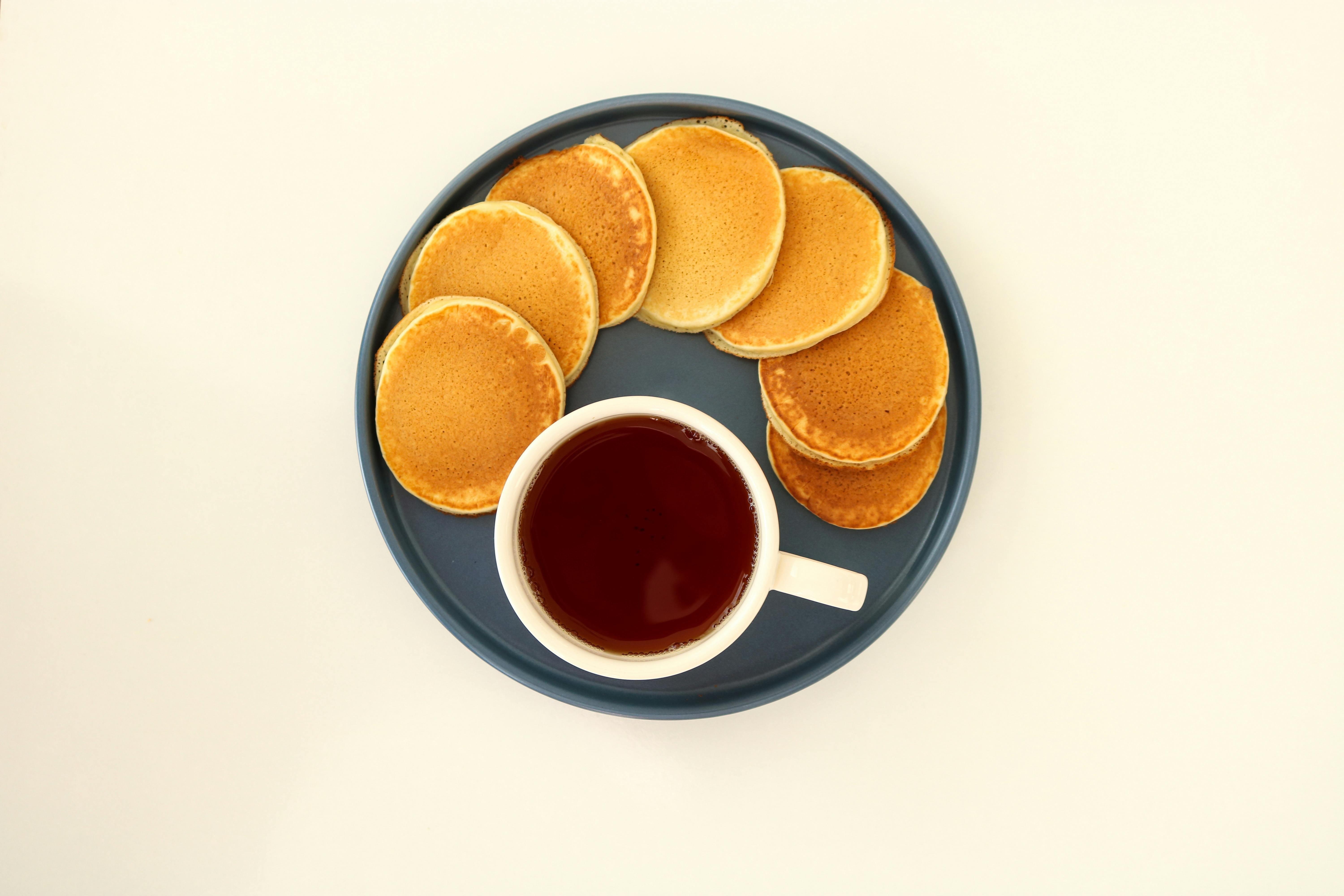 Confira três receitas de panquecas sem farinha e com ingredientes simples que se tem em casa