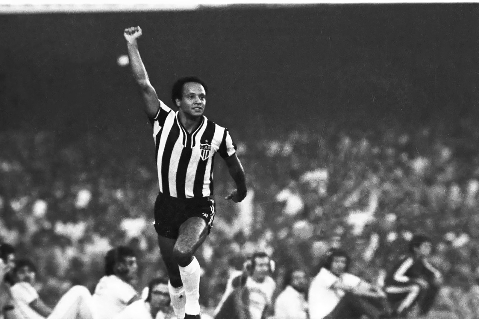 5th) Reinaldo: 16 years, 7 months and 25 days: for Atlético-MG, in the victory over Comercial (MS), 3-1, in 1973 — Photo: Delfim Vieira