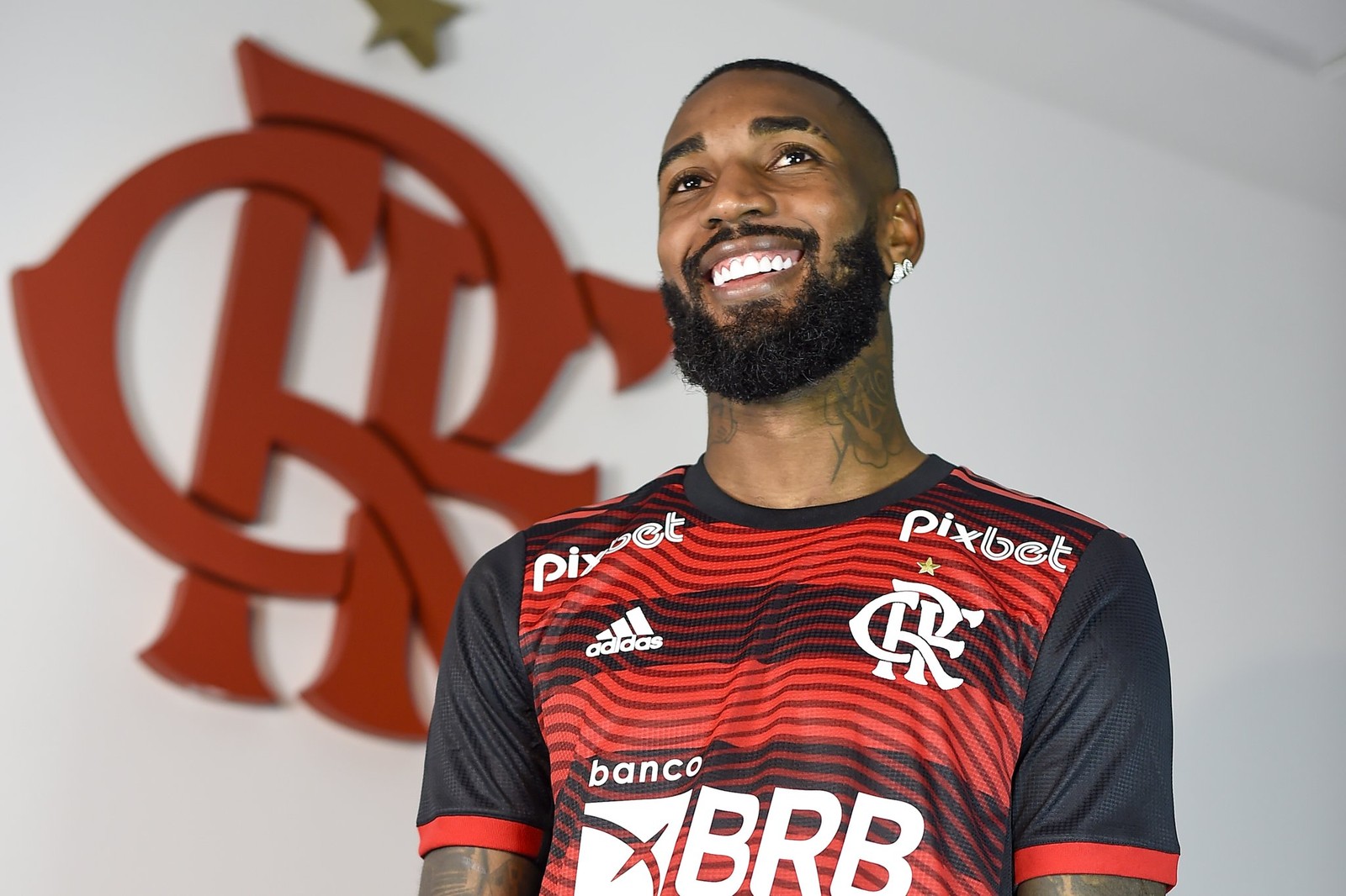 Flamengo acerta retorno do volante Gerson para a temporada— Foto: Marcelo Cortes / Flamengo