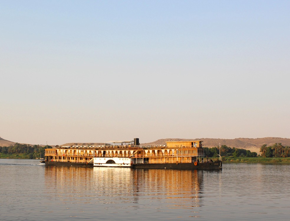 O Steam Ship Sudan, barco a vapor que há cem anos realiza cruzeiros fluviais pelo Rio Nilo, no Egito, e inspirou 'Morte no Nilo', da Agatha Christie  — Foto: Reprodução