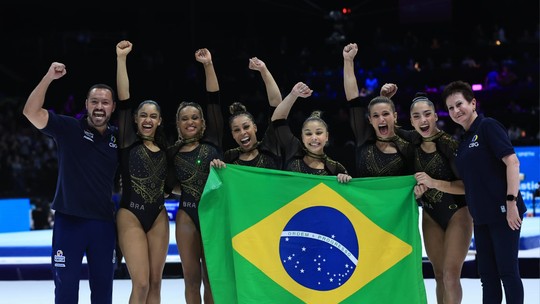 Seleção brasileira de ginástica feminina conquista medalha de prata no Mundial