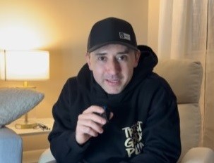 Ap&oacute;s ser preso pelo ICE, influenciador brasileiro trumpista &eacute; solto