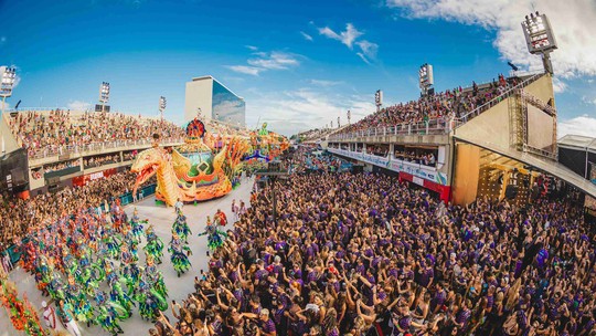 Carnaval 2026: camarotes na Sapucaí vão de R$ 180 a R$ 17,4 mil, saiba mais