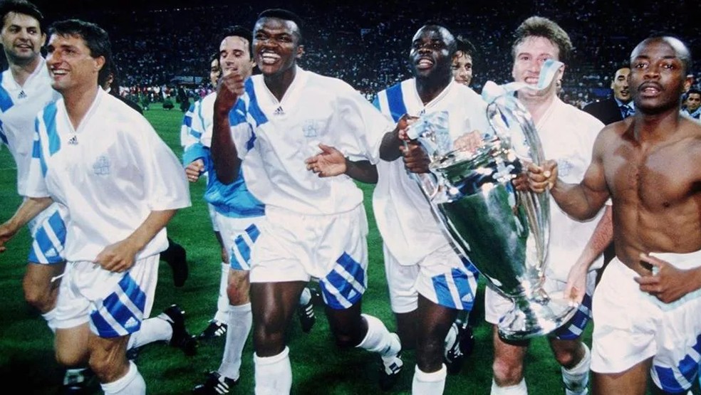 Olympique de Marseille campeão em 1993 — Foto: Arquivo/UEFA