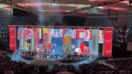 Com ingressos de até R$ 386, igreja nos EUA faz show natalino milionário e é criticada nas redes: ‘Jesus ia virar as mesas’