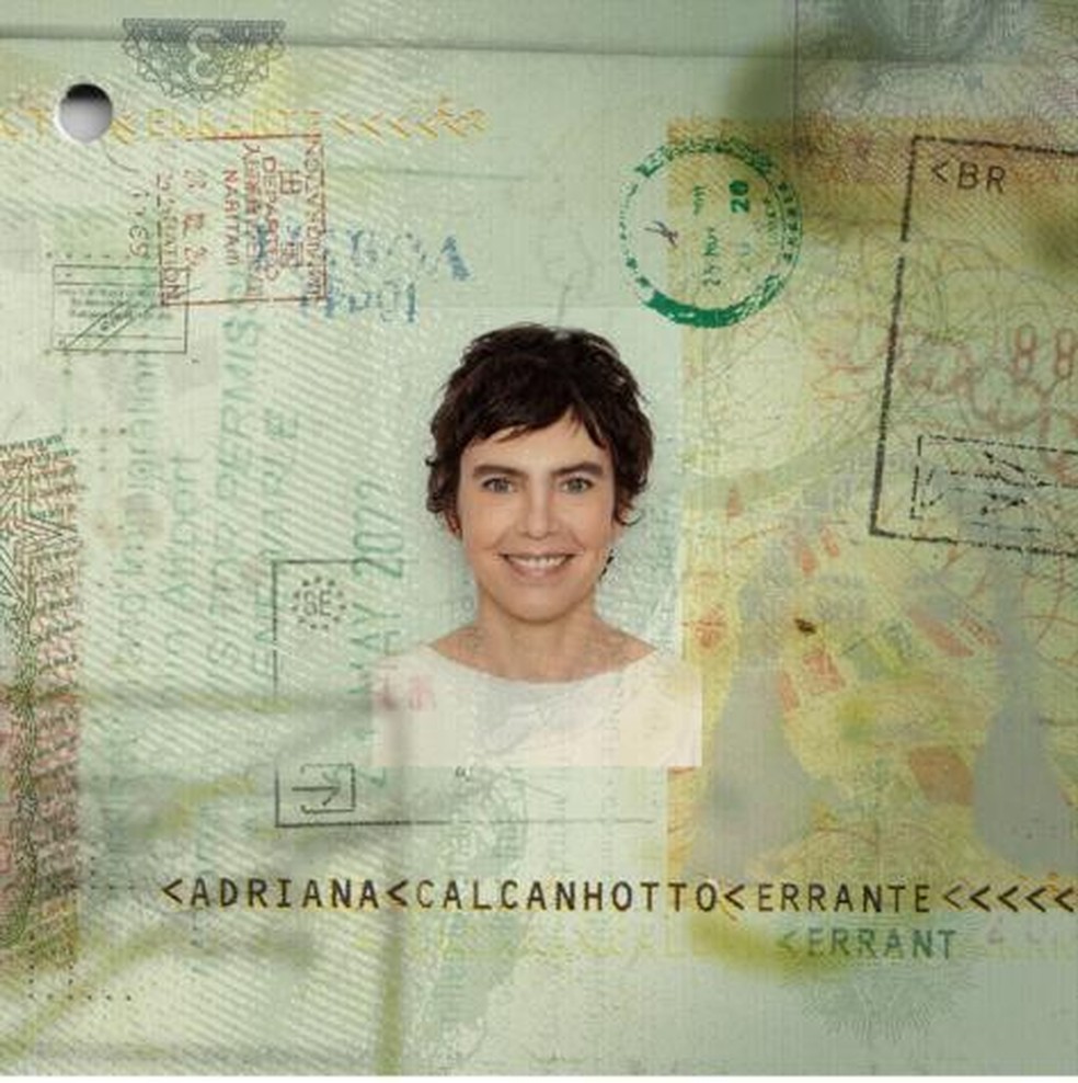 A capa do 'Errante', álbum com maior distância de tempo entre a gravação ao lançamento na carreira de Adriana  — Foto: Reprodução 