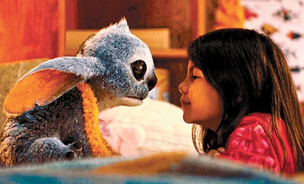 Cena do filme “'Lilo & Stitch”, em cartaz nos cinemas brasileiros: sucesso na semana de lançamento nos EUA — Foto: Divulgação