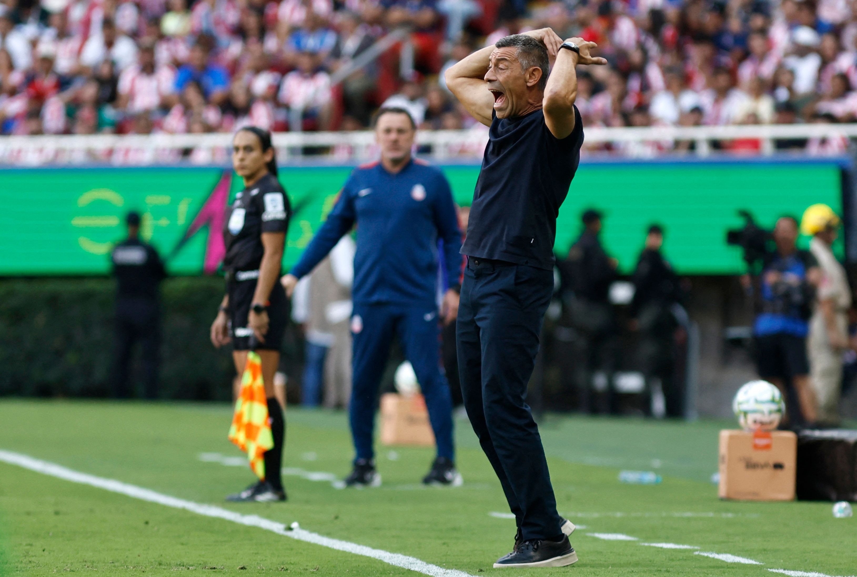 Ex-Santos e Bragantino, Pedro Caixinha é demitido de time no México - QTU Questões do Universo
