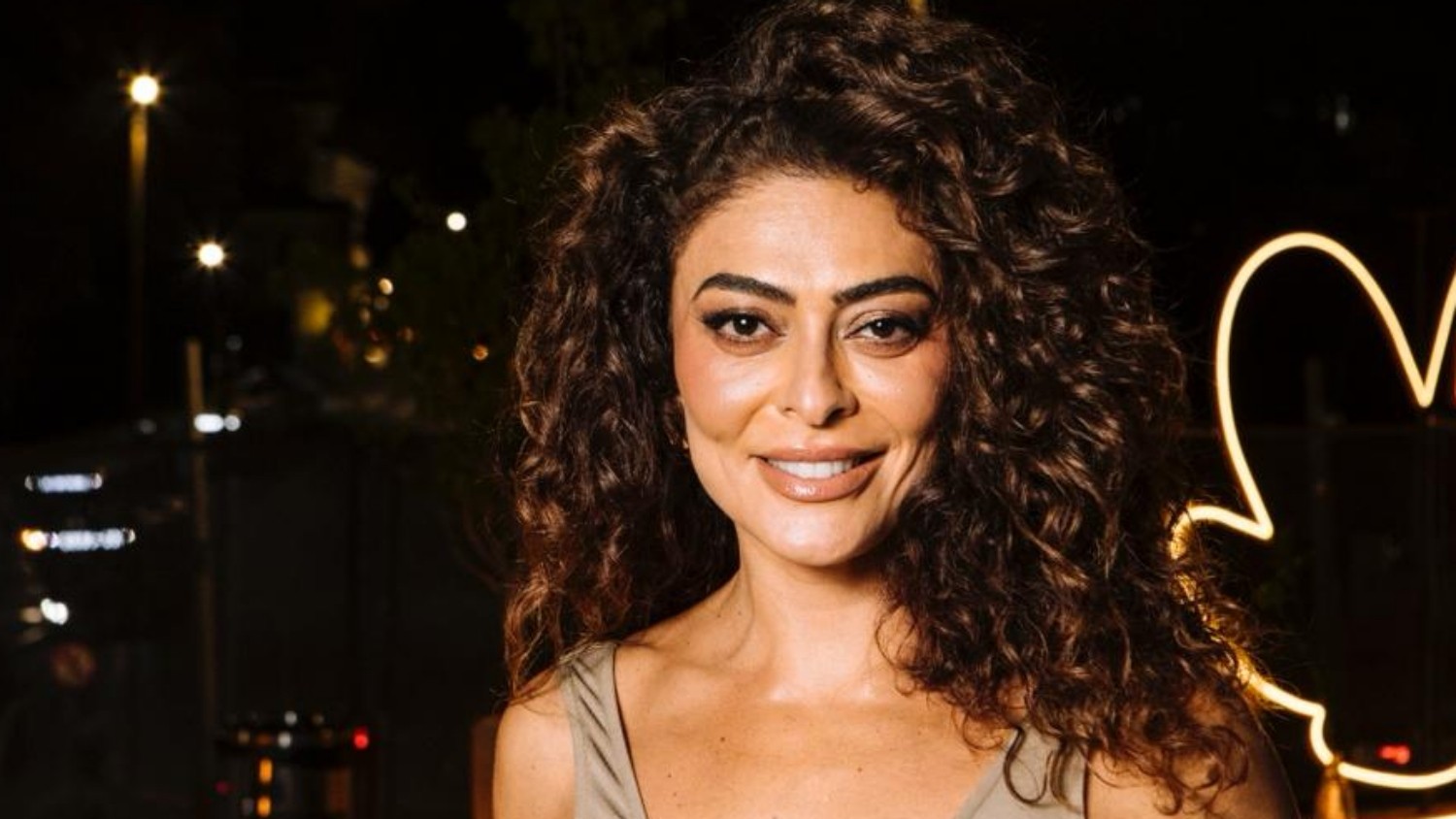 Juliana Paes fala sobre beleza, autocuidado e maturidade: 'A verdadeira liberdade é fazer o que quiser'