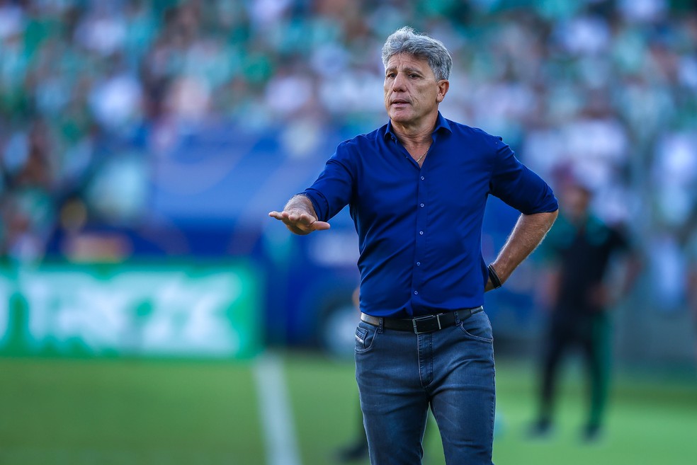 Renato Gaúcho está sem clube desde que saiu do Grêmio — Foto: Lucas Uebel/Grêmio