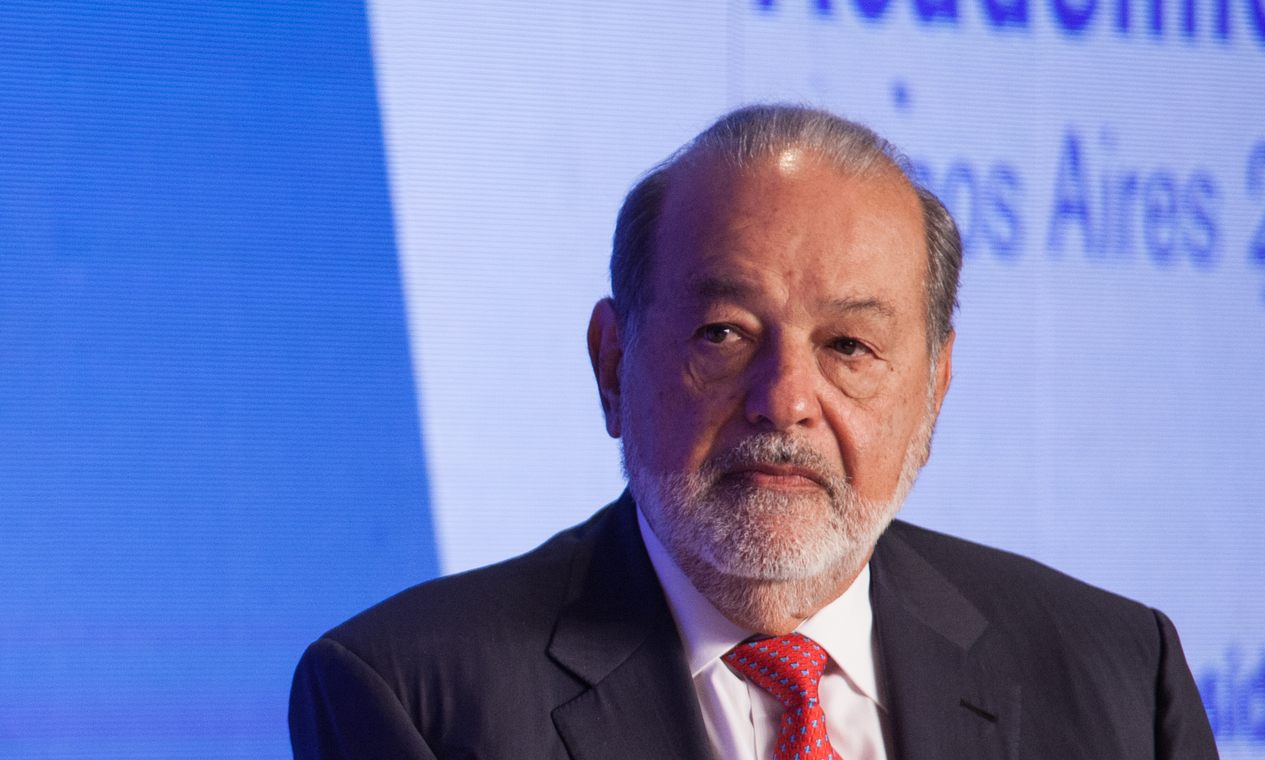 Quem é Carlos Slim, homem mais rico da América Latina, que se encontra hoje com Lula