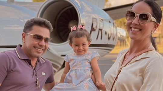 Graciele Lacerda conta como a filha com Zezé Di Camargo deu novo significado às viagens Graciele Lacerda conta como a filha com Zezé Di Camargo deu novo significado às viagens