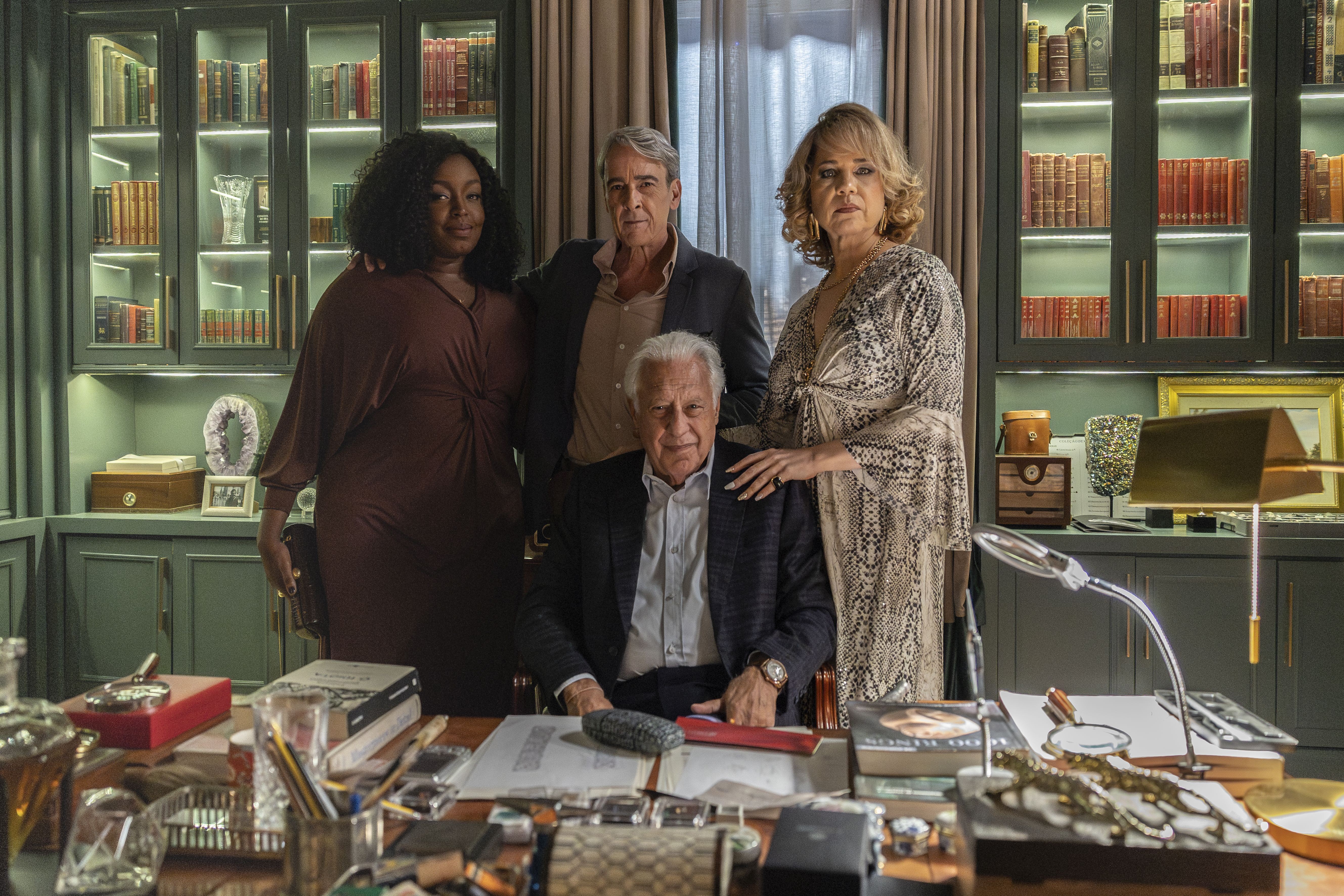 Novela: Mistério sobre assassino de Arthur Brandão agita público