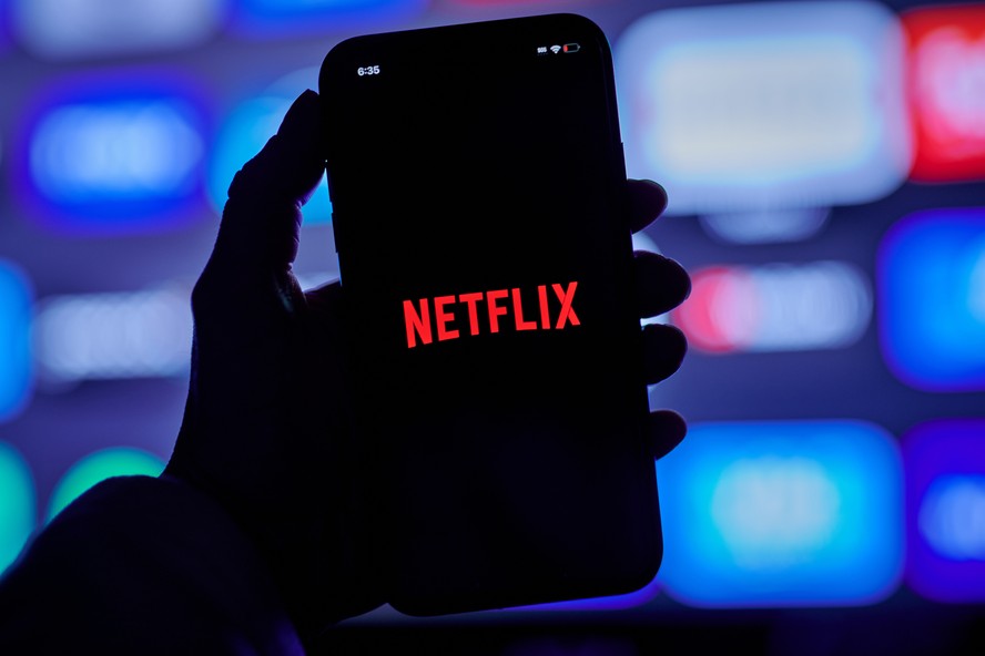 Netflix fecha acordo inédito com francesa TF1 e vai exibir conteúdo ao vivo  de canal aberto
