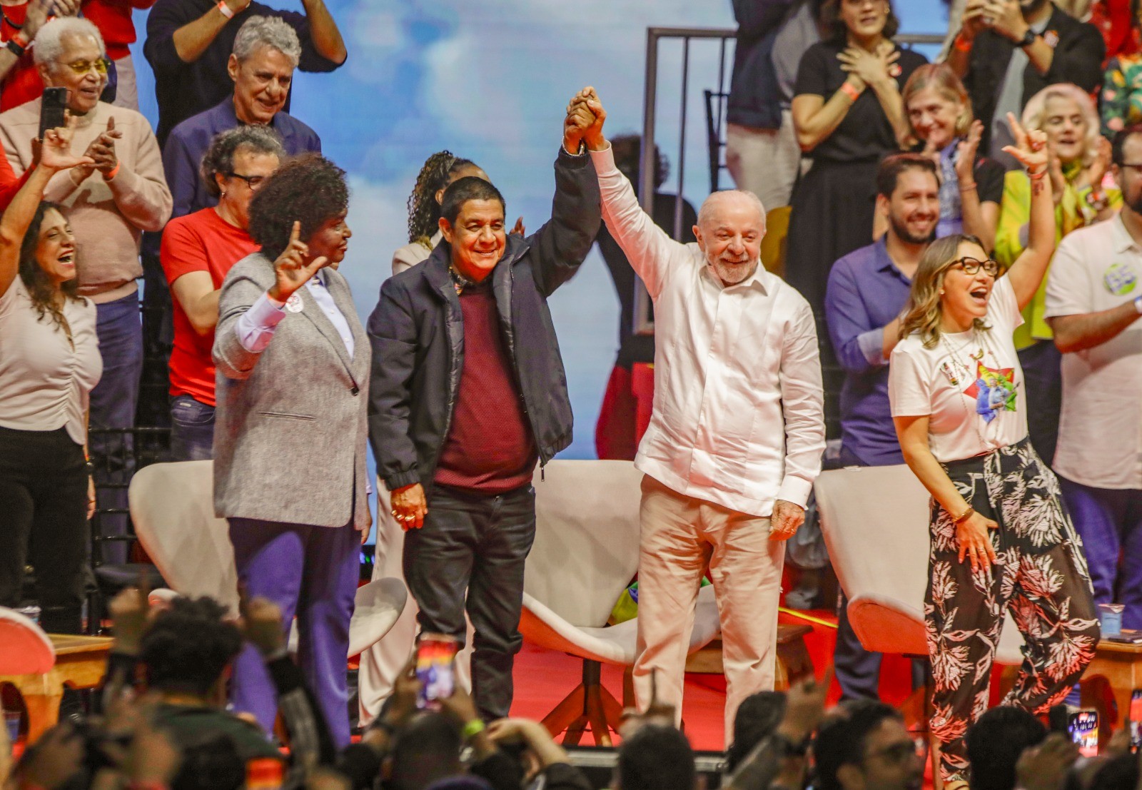 Em ato com artistas no Rio, Lula defende incluir a Cultura como cláusula pétrea na Constituição