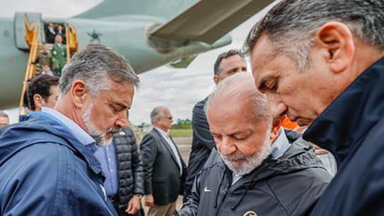 Chuvas no RS:  Lula anuncia R$ 18,3 bilhões em obras do PAC com obras para contenção de encostas e prevenção de desastres