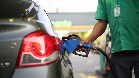 Prévia da inflação acelera em setembro, com reajuste dos combustíveis