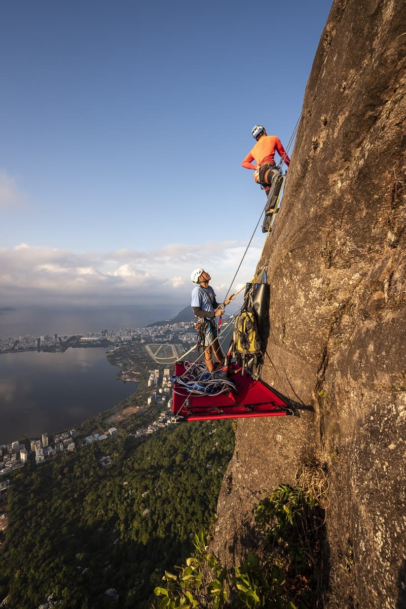 Fotógrafo faz mais de mil visitas ao Parque Nacional da Tijuca para ilustrar livro sobre a floresta