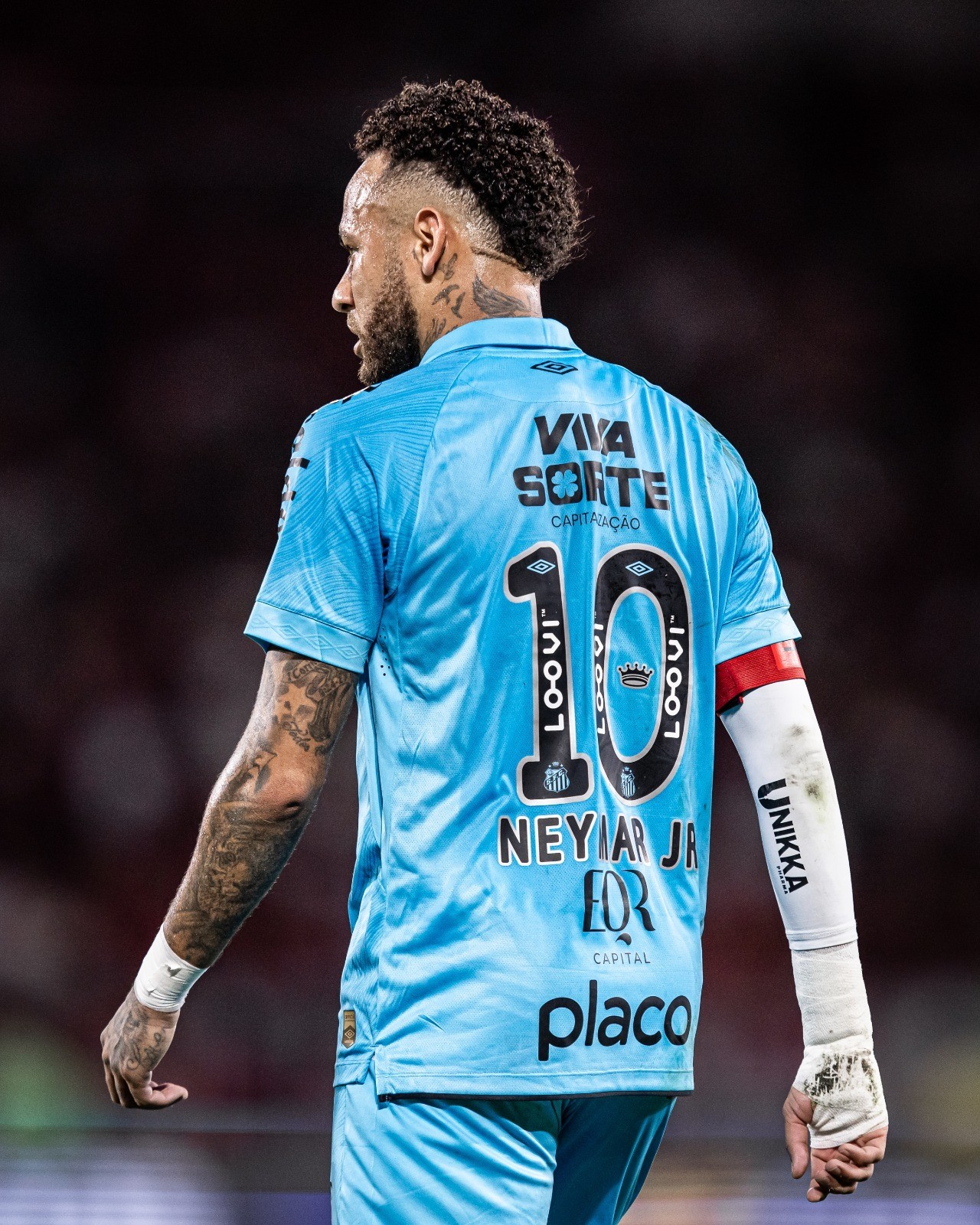 Camisa Azul do Santos com Tema Neymar Gera R$6,5 Milhões