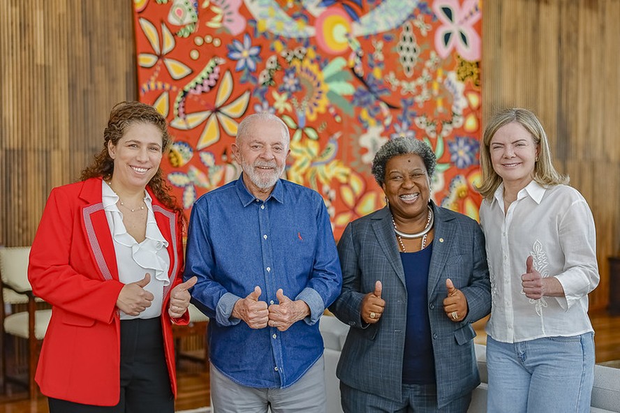 Lula escolhe deputada estadual Macaé Evaristo para o comando do Ministério dos Direitos Humanos