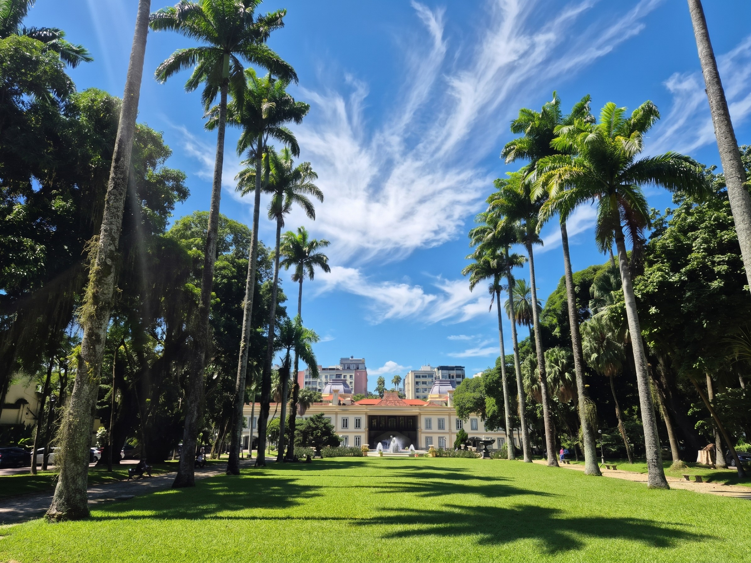 Jardins do Palácio Guanabara serão abertos ao público com entrada gratuita; saiba como visitar