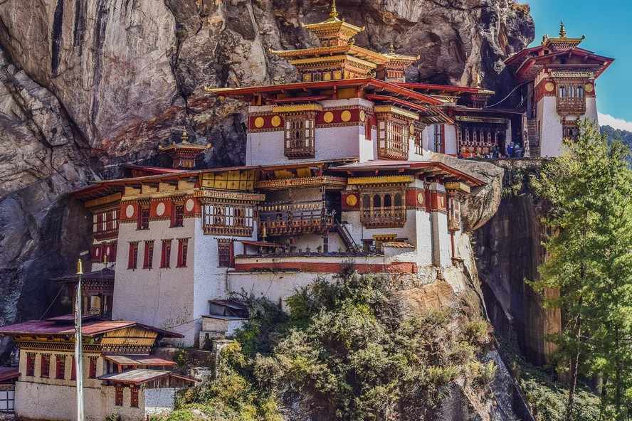 Templo do Ninho do Tigre, em Paro, uma das atrações mais conhecidas do Butão