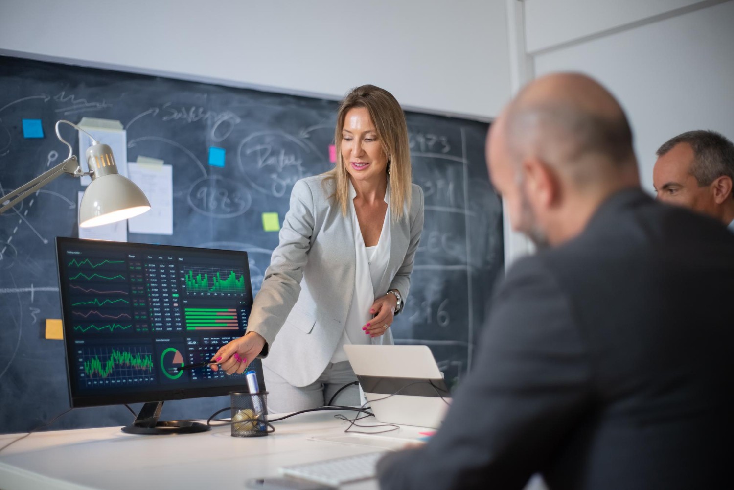IEG realiza treinamento in company de Lean Office na prática - QTU Questões do Universo