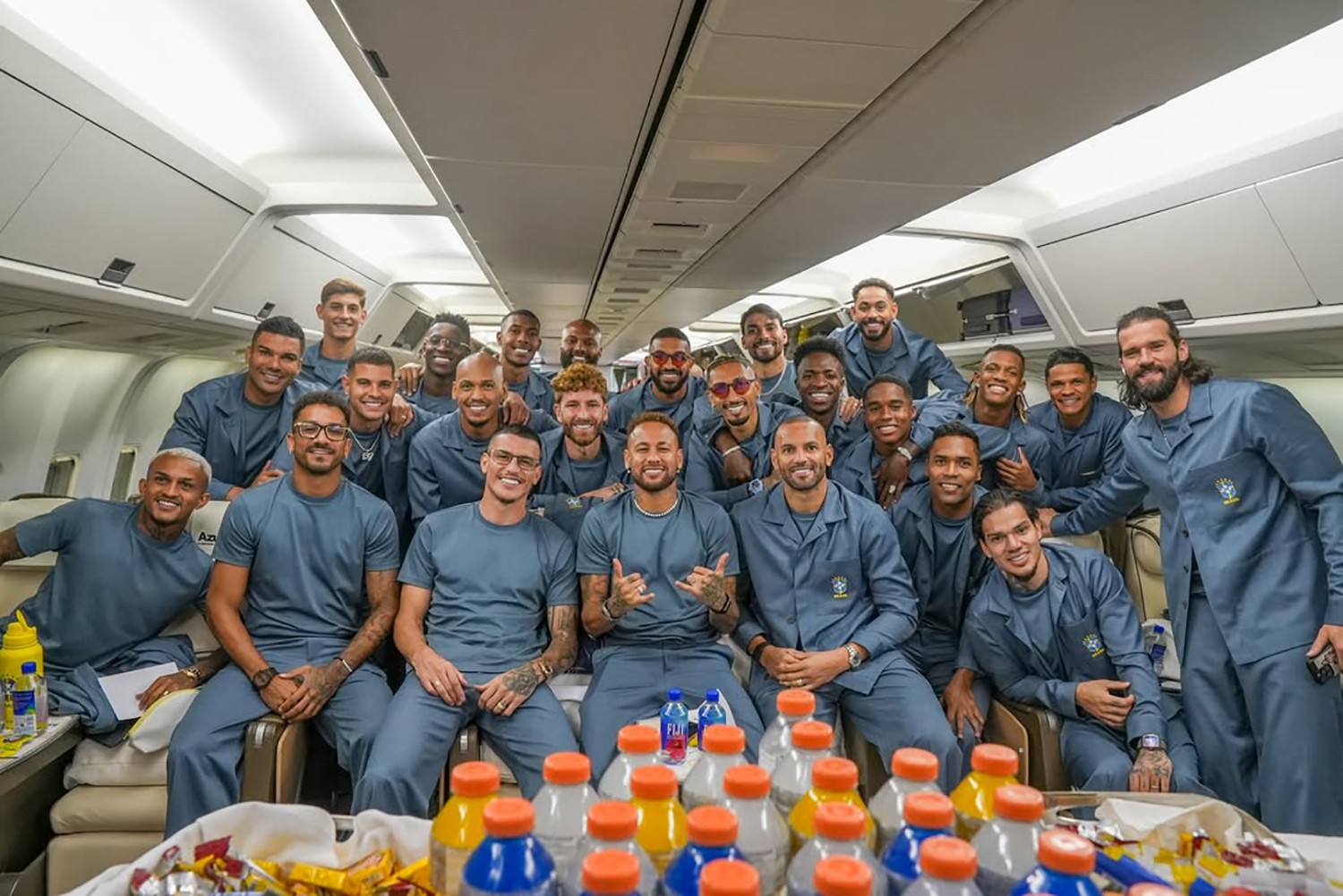 Seleção brasileira chega aos Estados Unidos para a Copa do Mundo