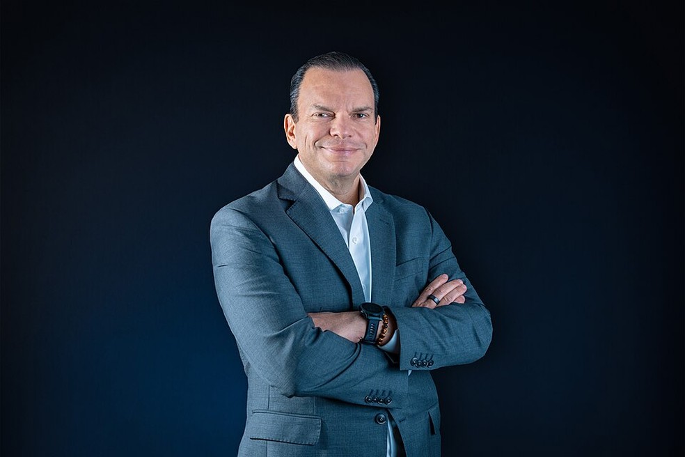 Roberto Saloutti, CEO do BTG: aumento de impostos reduz PIB potencial e traz perda de eficiência ao país — Foto: Linkedin
