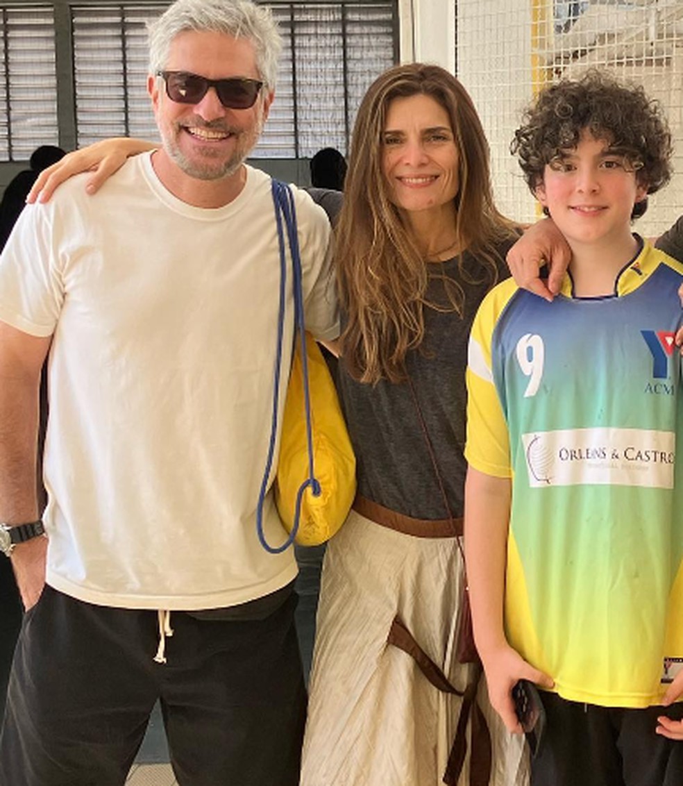 Rodrigo Veronese com a ex-mulher e o filho — Foto: Reprodução/Instagram