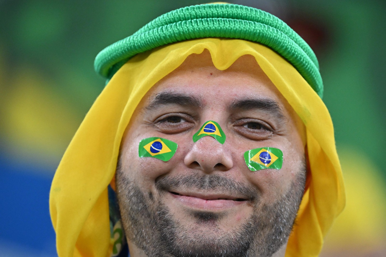 Torcedor do Brasil antes do jogo contra a Coreia do Sul — Foto: NELSON ALMEIDA/AFP