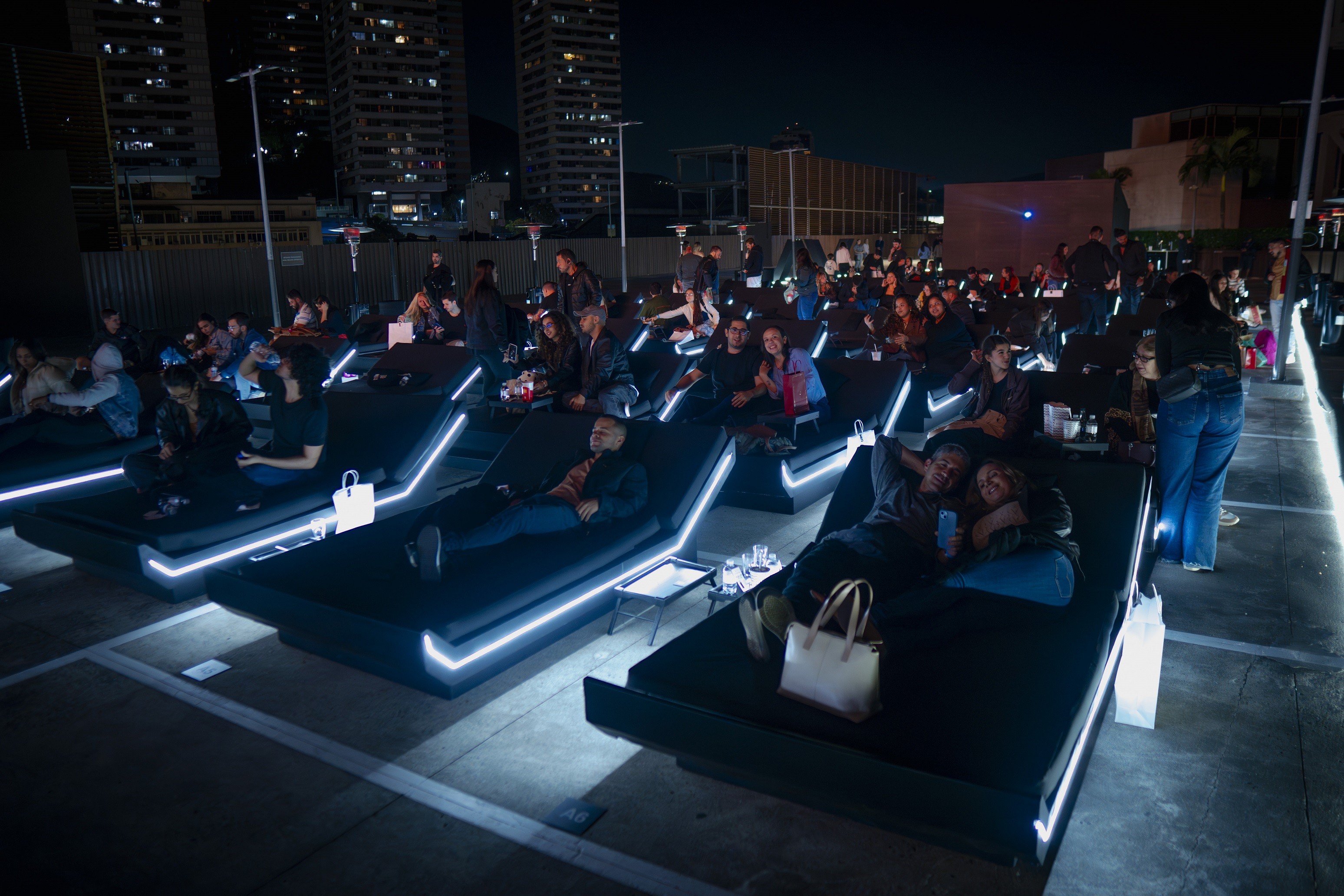 Cinema ao Ar Livre Volta ao Rio com Vinhos e Filmes Inéditos