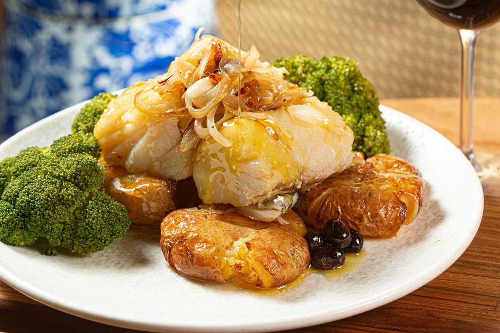 Bacalhau do chef, no Gruta dO Fado — Foto: Divulgação