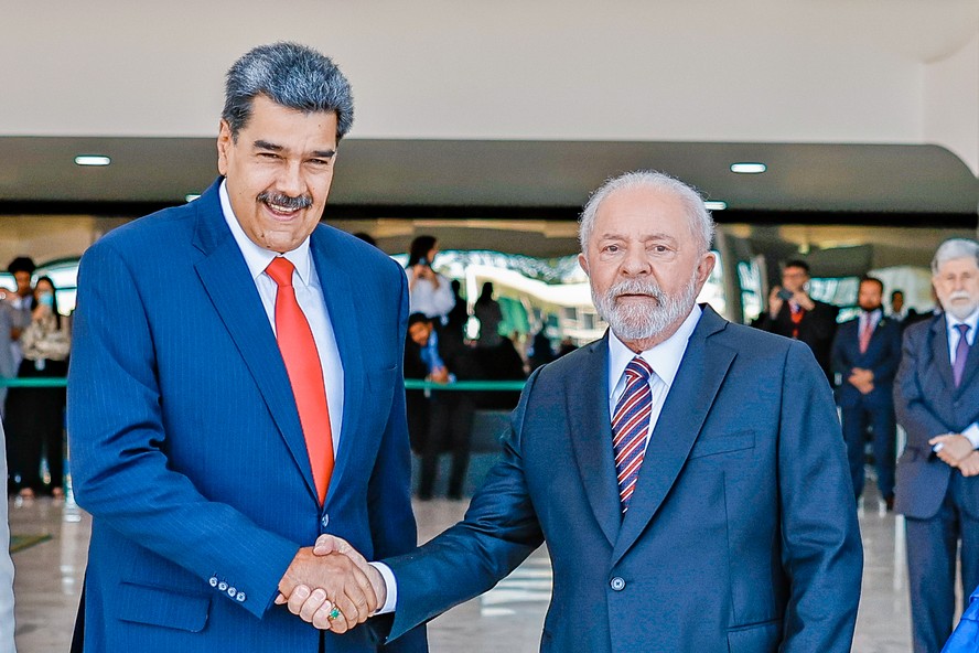 Lula diz que comportamento de Maduro 'deixa a desejar' e volta a falar em novas eleições na Venezuela
