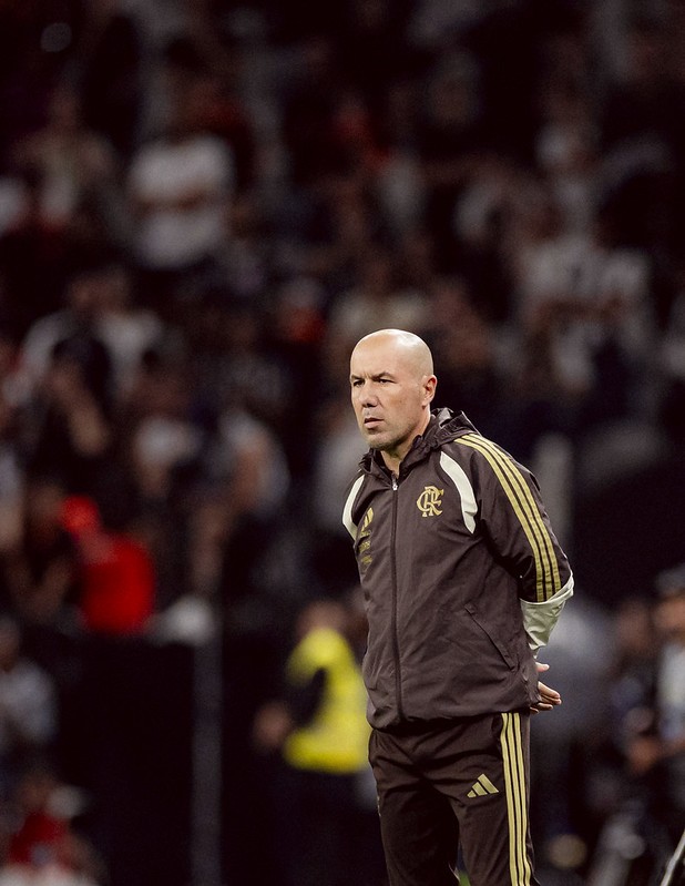 Jardim diz que Flamengo 'entregou' jogo ao Vasco: 'Tínhamos que demonstrar outra maturidade'