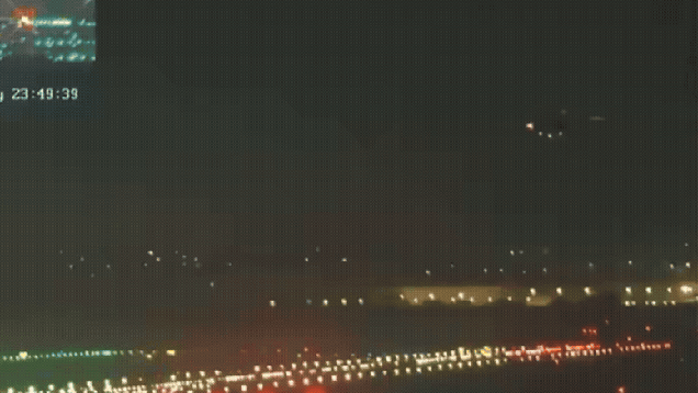 Passageiros elogiam ação do piloto após pouso de emergência em Guarulhos (SP)